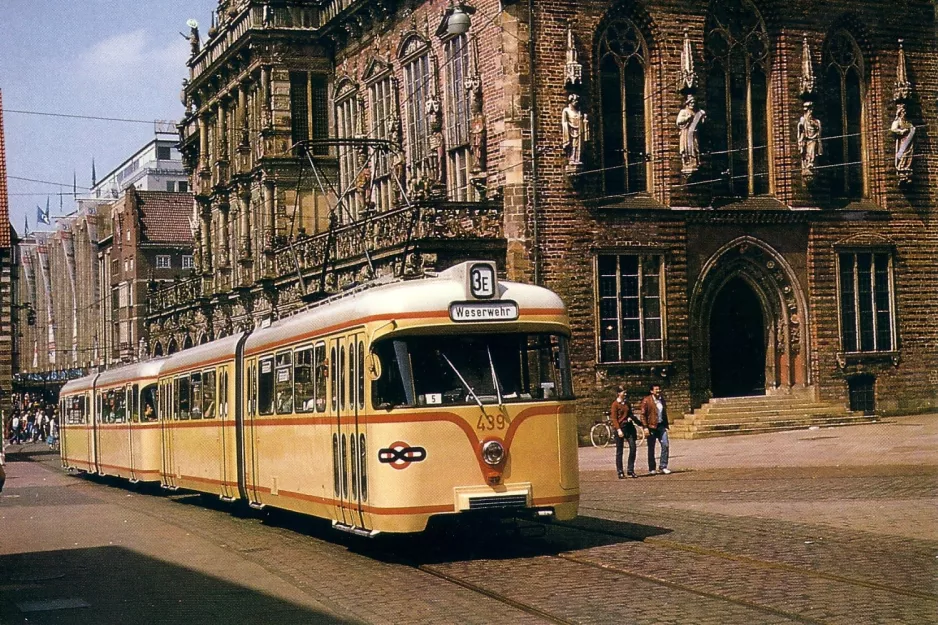 Postkort: Bremen ekstralinje 3E med ledvogn 439 på Am Markt (1984)