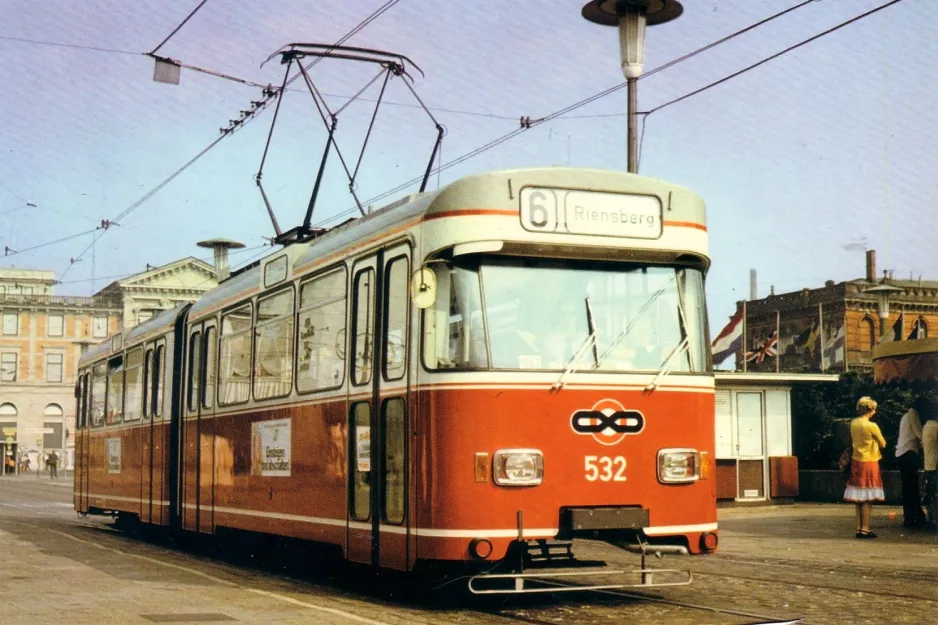 Postkort: Bremen sporvognslinje 6 med ledvogn 532 ved Hauptbahnhof (1979)