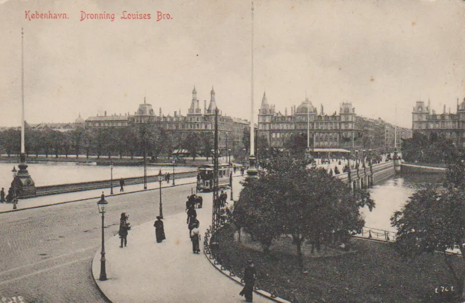 Postkort: København sporvognslinje 5 på Dronning Louises Bro (1909)