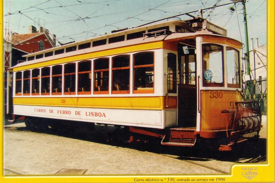 Postkort: Lissabon motorvogn 330 foran Museu da Carris (2000)