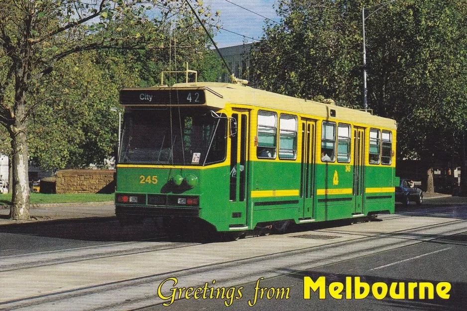 Postkort: Melbourne sporvognslinje 109) med motorvogn 245 på Victoria Parade (1985)