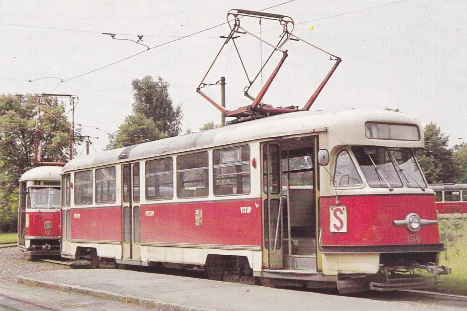Postkort: Plzeň sporvognslinje 1 med motorvogn 154 ved Bory (1979)