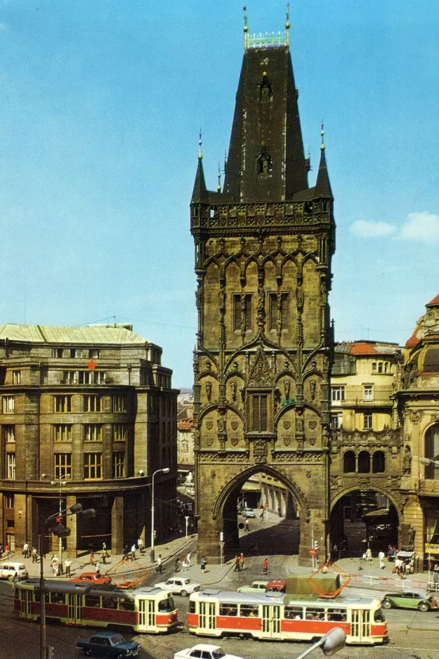Postkort: Prag foran Prašná brána (1970)