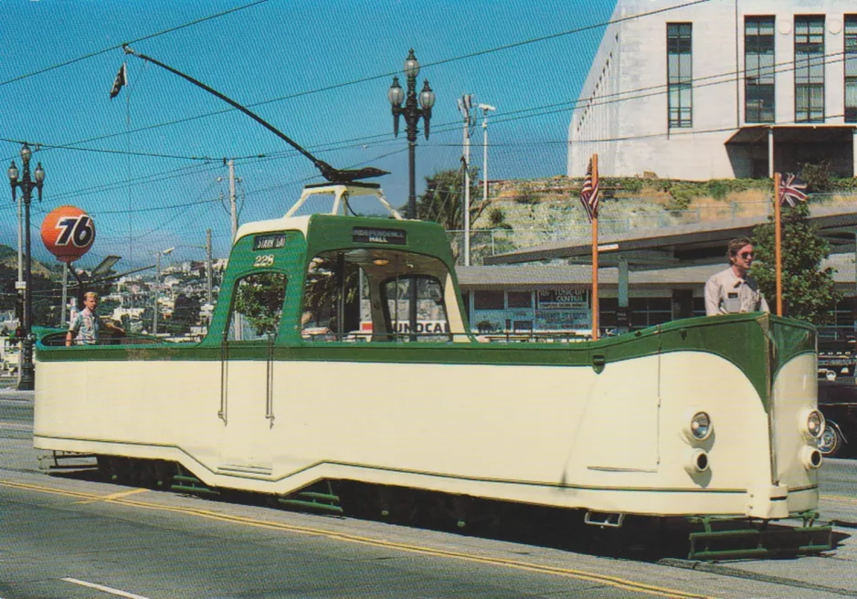 Postkort: San Francisco F-Market & Wharves med motorvogn 228 i krydset Market Streets/Duboce Avenue (1986)