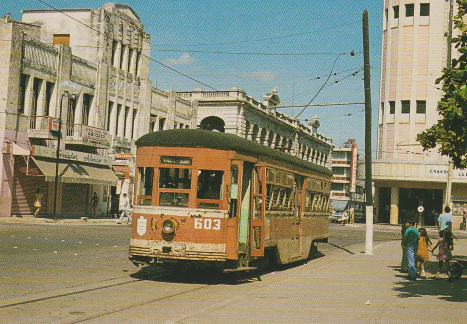 Postkort: Veracruz sporvognslinje Villa Del Mar med motorvogn 603 på Plaza Hidalgo (1975)