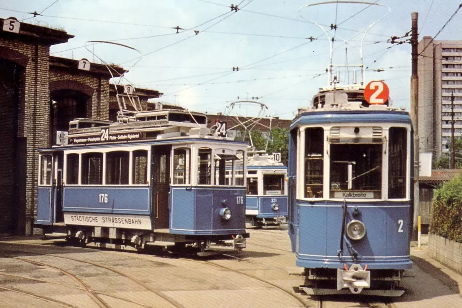 Postkort: Zürich motorvogn 176 ved remisen Kalkbreite / Bhf. Wiedikon  Alten Depot Kalbreite (1968)