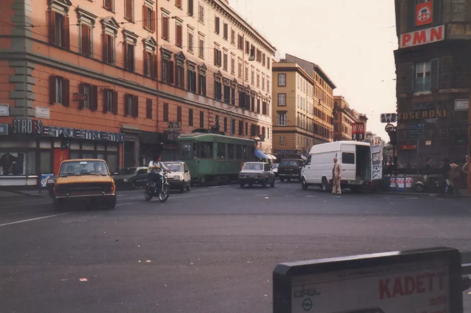 Rom sporvognslinje 3 på Via Ottaviano (1985)