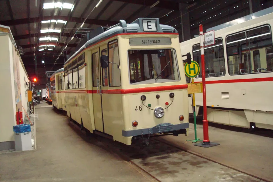 Rostock motorvogn 46 i Straßenbahnmuseum - depot12 (2015)