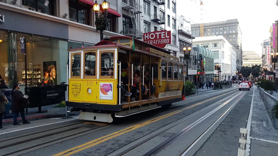 San Francisco kabelbane Powell-Mason med kabelsporvogn 15 på Powell (2019)