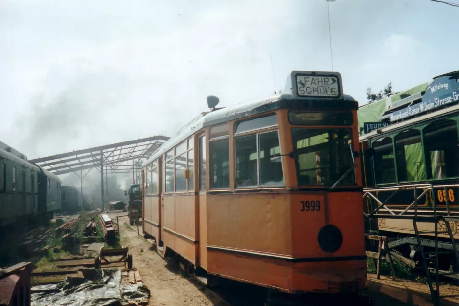 Schönberger Strand skolevogn 3999 foran Museumsbahnen (1997)