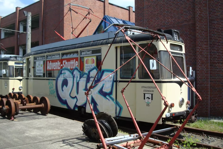 Strausberg motorvogn 05 ved Walkmühlenstr. (2013)