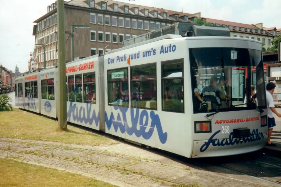 Würzburg ekstralinje 1 med lavgulvsledvogn 268 nær Hauptbahnhof (1998)