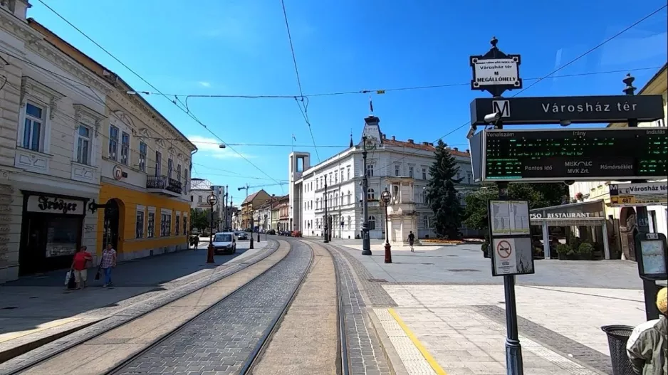 Miskolc sporvogn nummer 1; Tisza banegård - Felső-Majláth